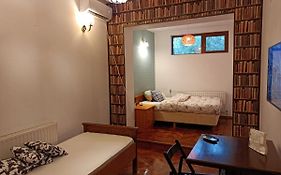 Discreet And Quiet Apartment In Central Of Piata Romana